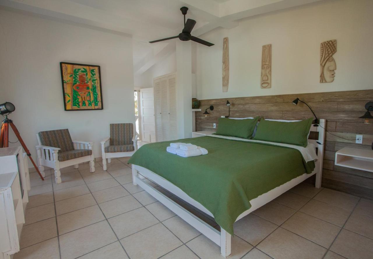 Treetops Hotel Caye Caulker Eksteriør billede