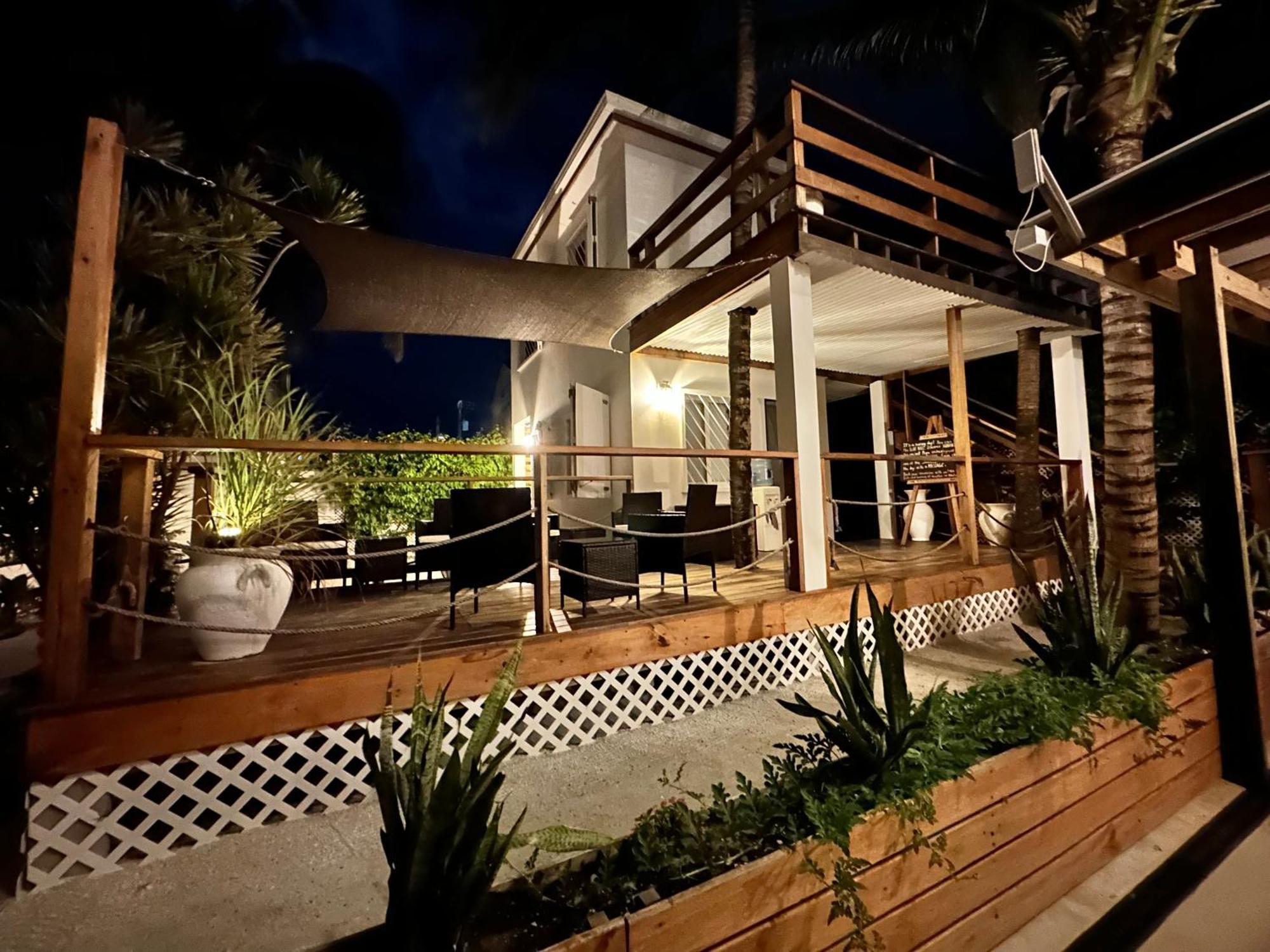 Treetops Hotel Caye Caulker Eksteriør billede