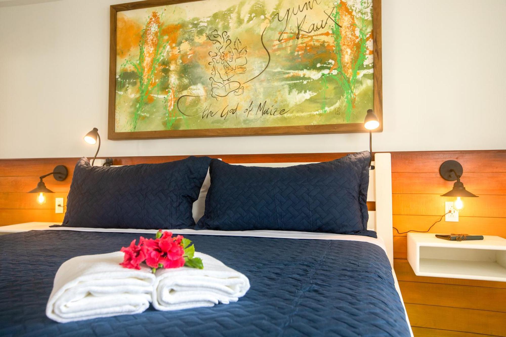 Treetops Hotel Caye Caulker Eksteriør billede