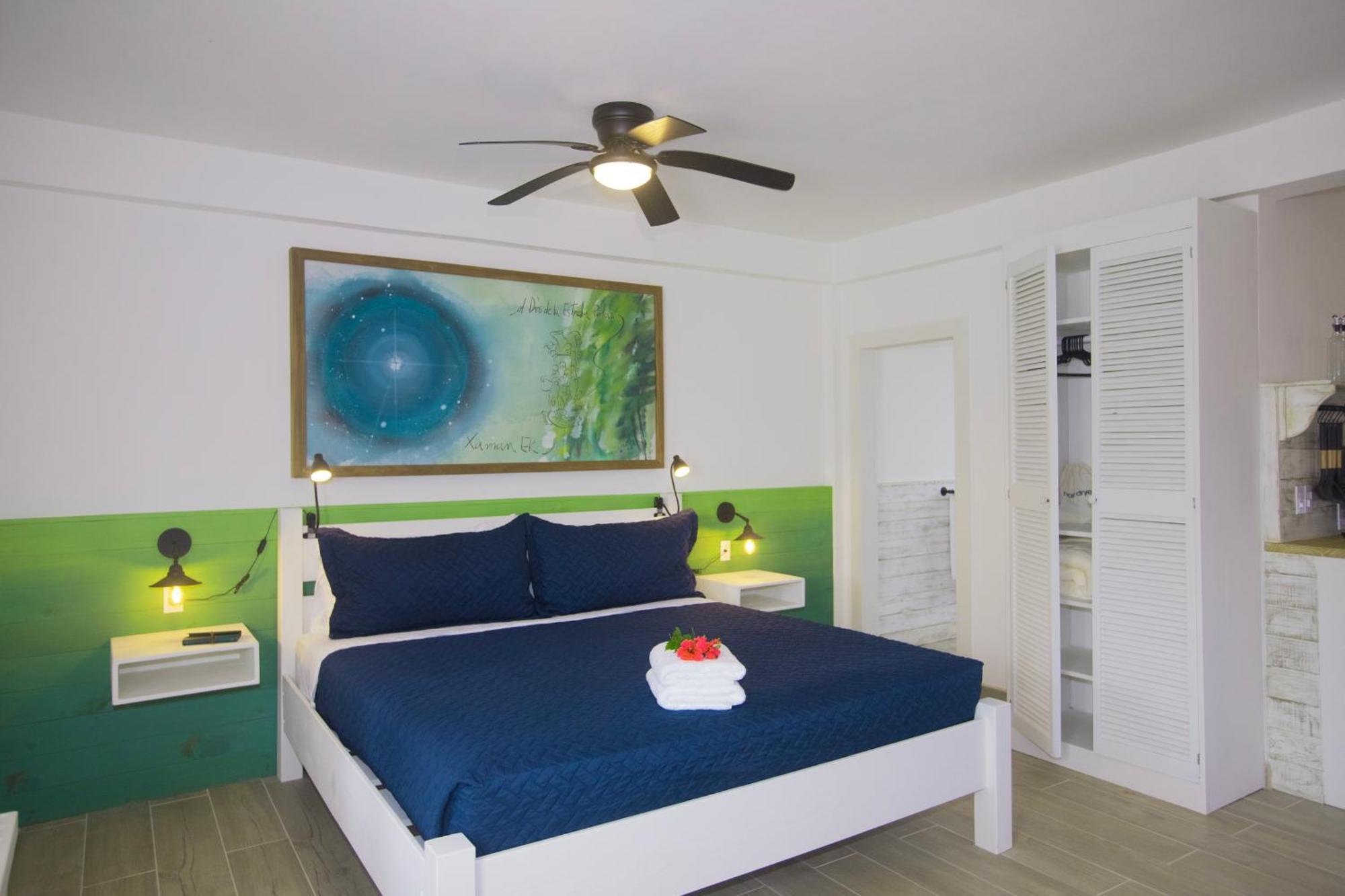 Treetops Hotel Caye Caulker Eksteriør billede